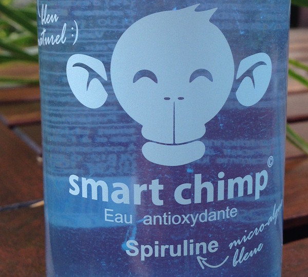 Smart Chimp : la boisson à la spiruline naturellement bleue